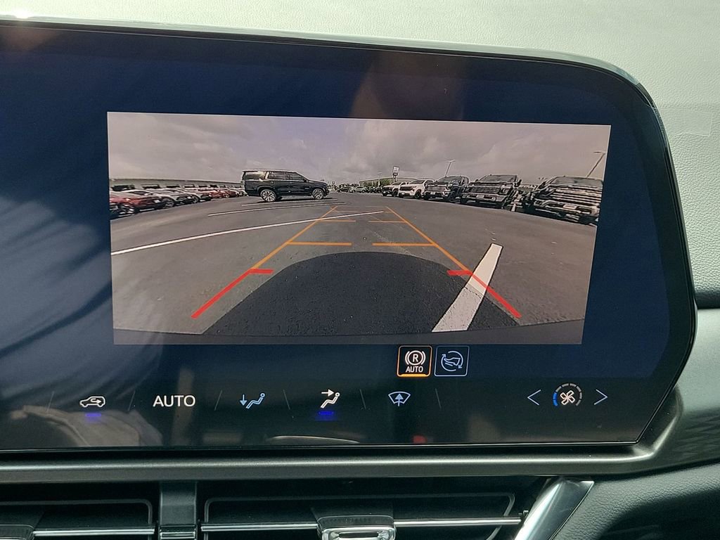 New 2026 Chevrolet Equinox EV LT FWD image 7