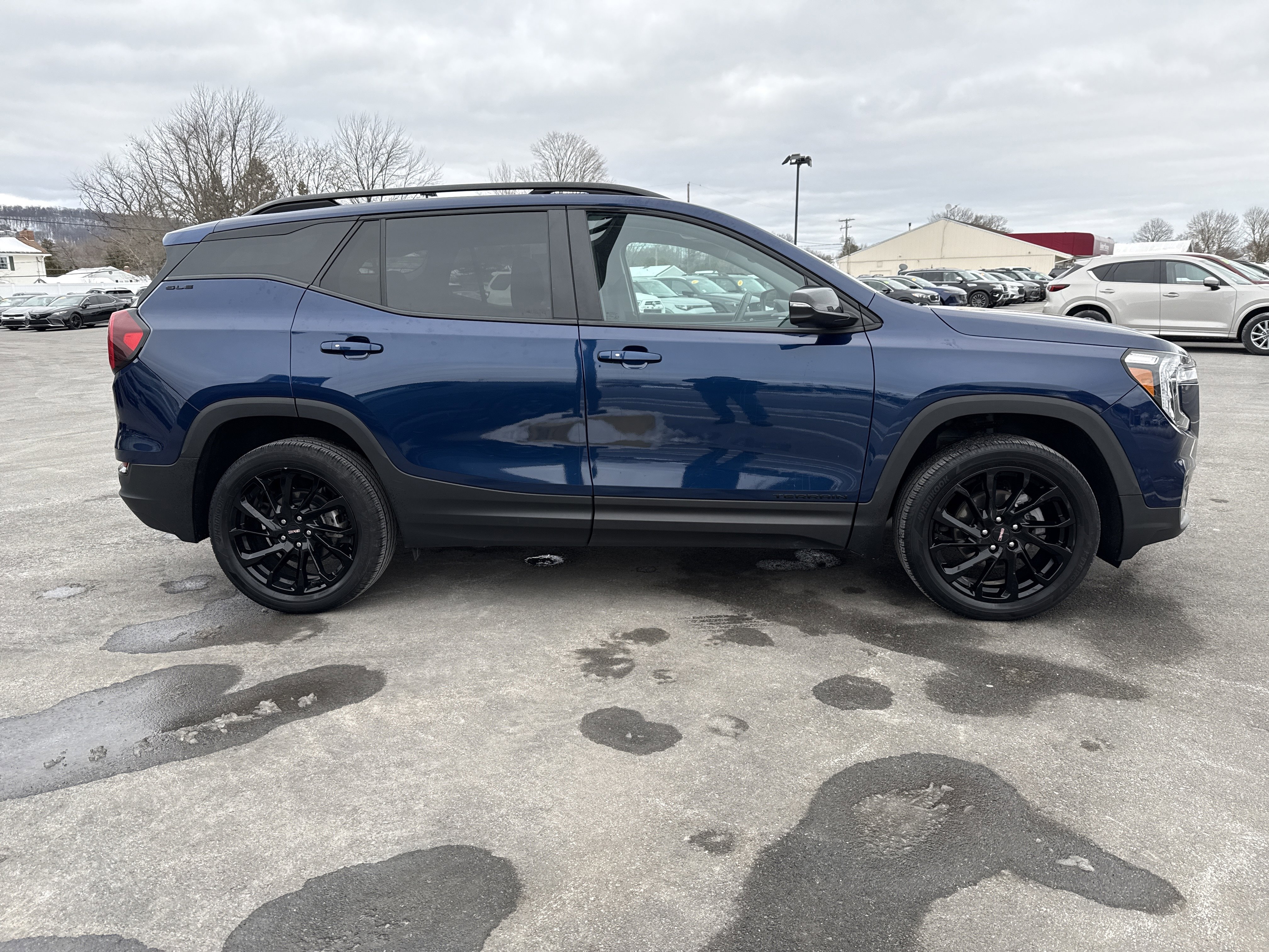 Used 2023 GMC Terrain SLE w/ Driver Convenience Package video 2