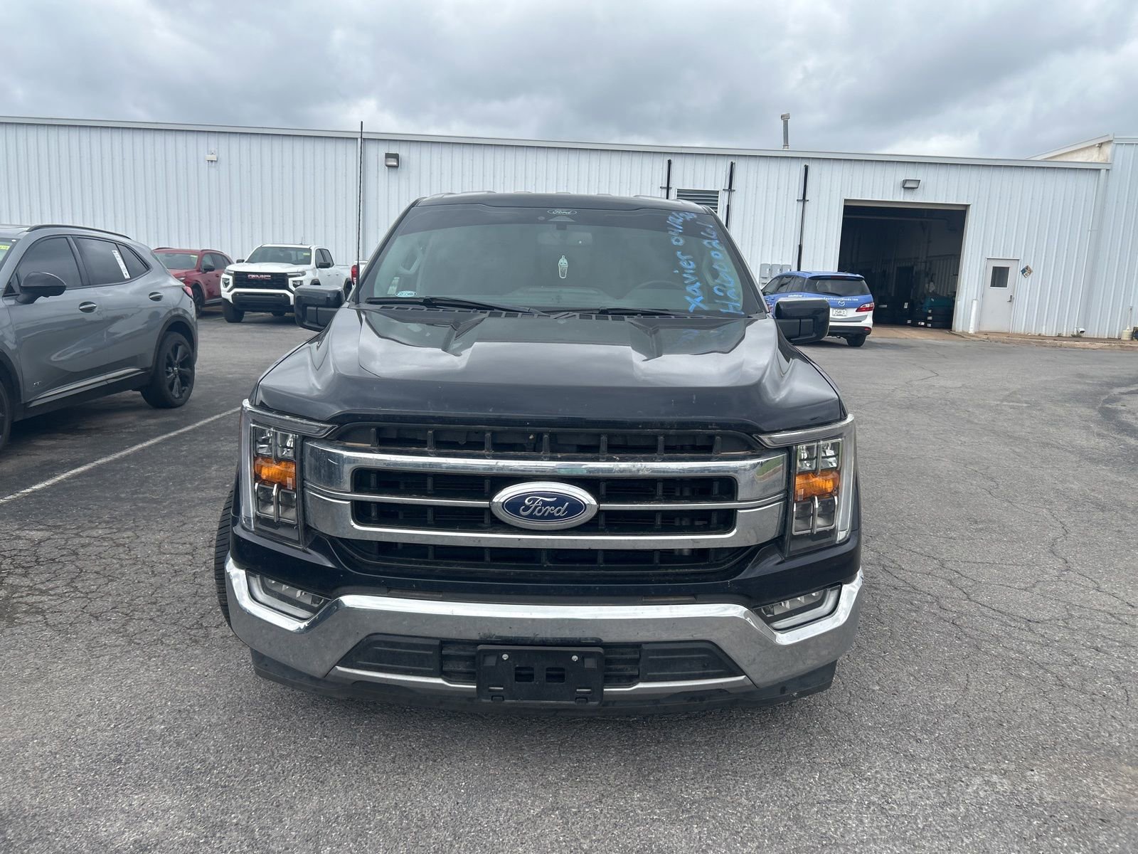 Used 2022 Ford F150 Lariat image 2