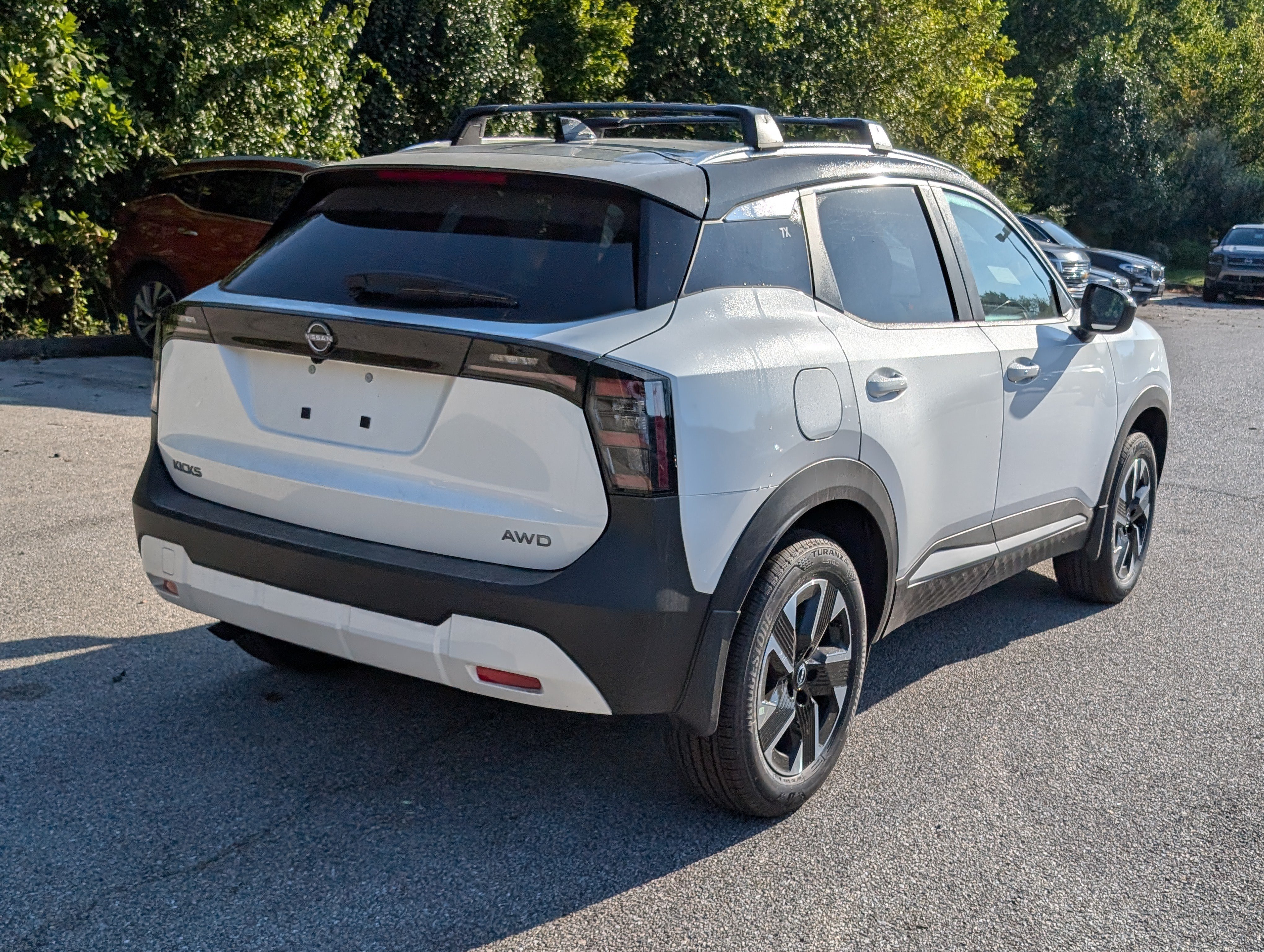 New 2027 Nissan Kicks SV w/ SV Premium Package AWD/4WD image 3