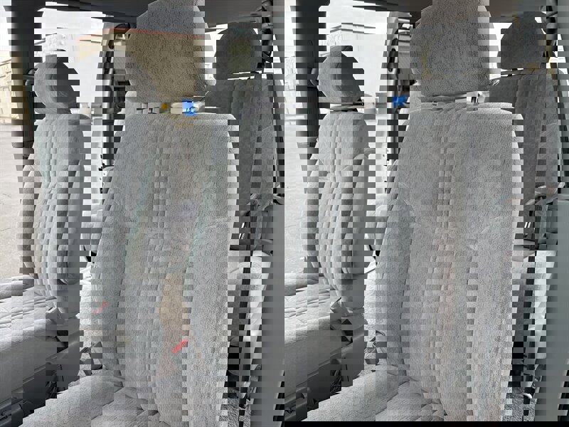 Used 1998 Toyota Sienna LE image 31