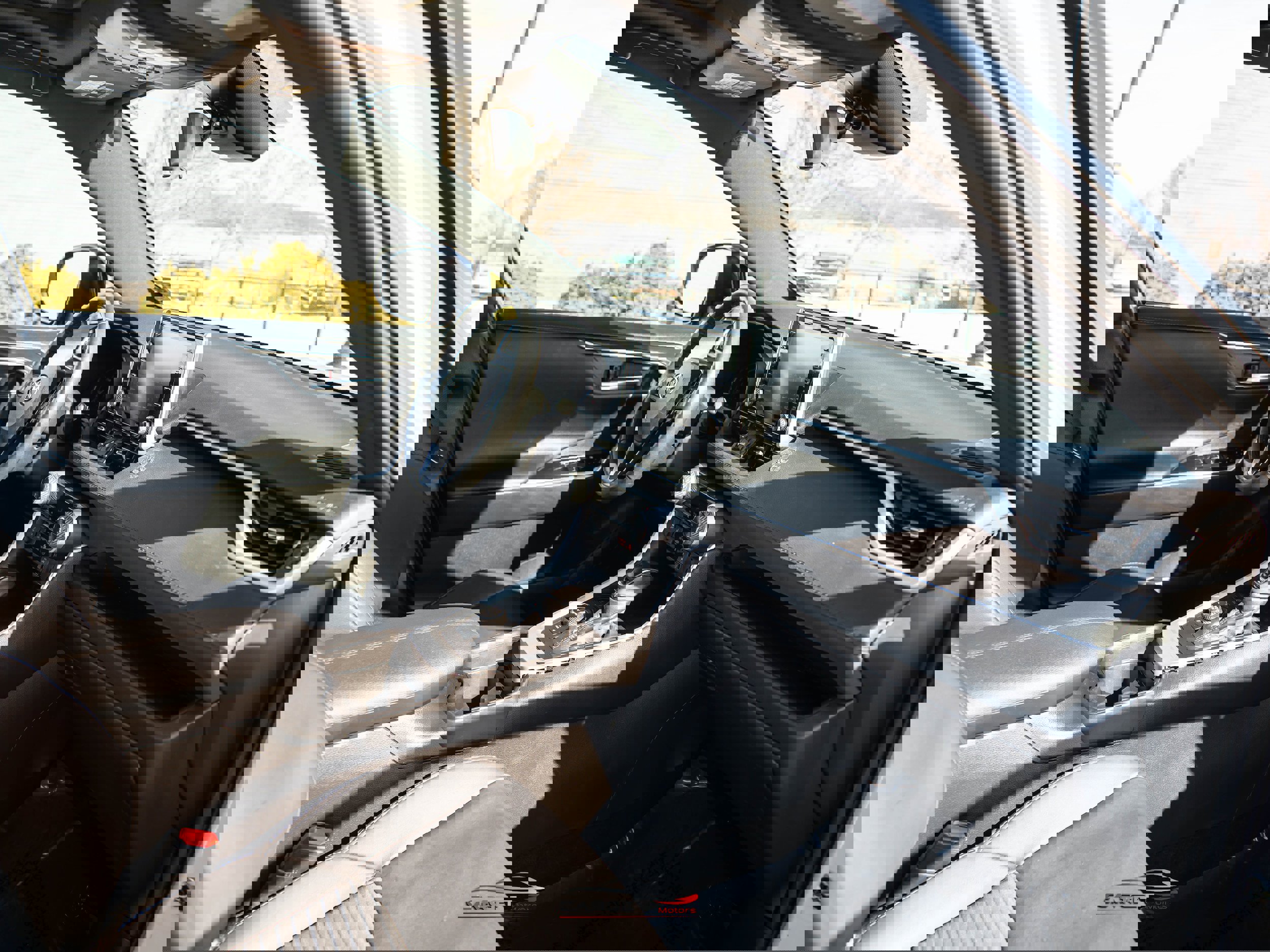 Used 2021 Toyota RAV4 XSE image 16