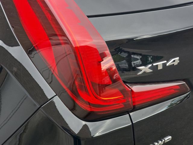 Used 2021 Cadillac XT4 Luxury w/ Cold Weather Package AWD/4WD image 36