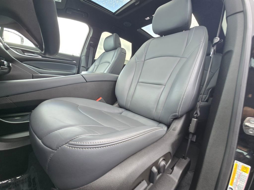 Used 2023 Buick Enclave Essence w/ Experience Buick Package image 16