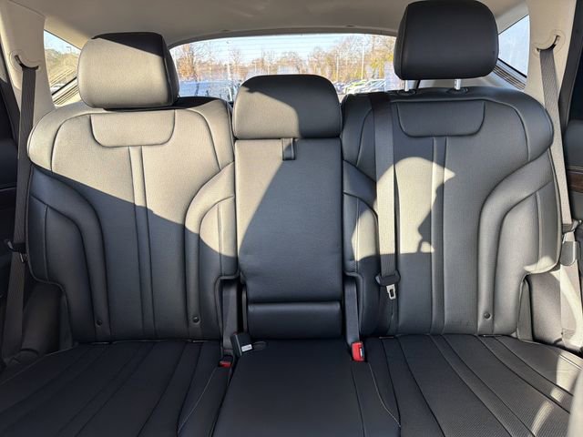 Used 2024 Genesis GV80 2.5T image 31