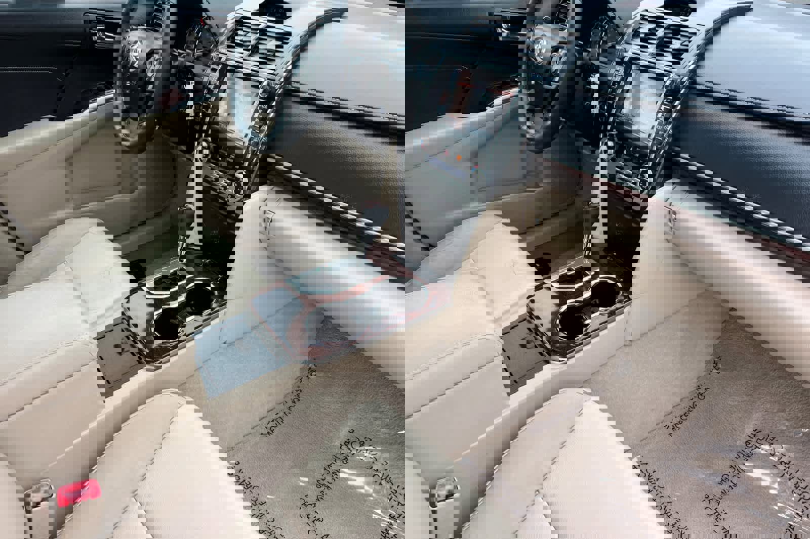 Used 2013 Toyota Camry XLE image 16