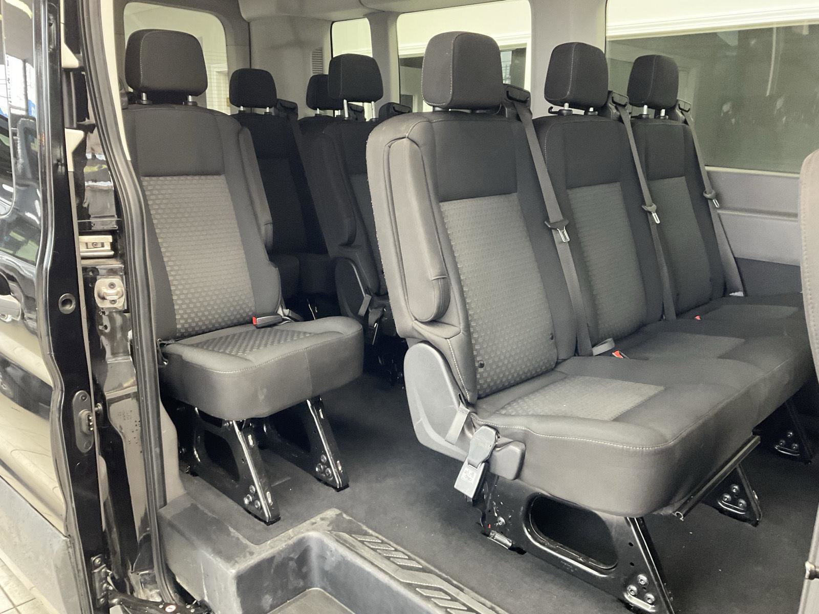 Used 2023 Ford Transit 350 XLT image 22