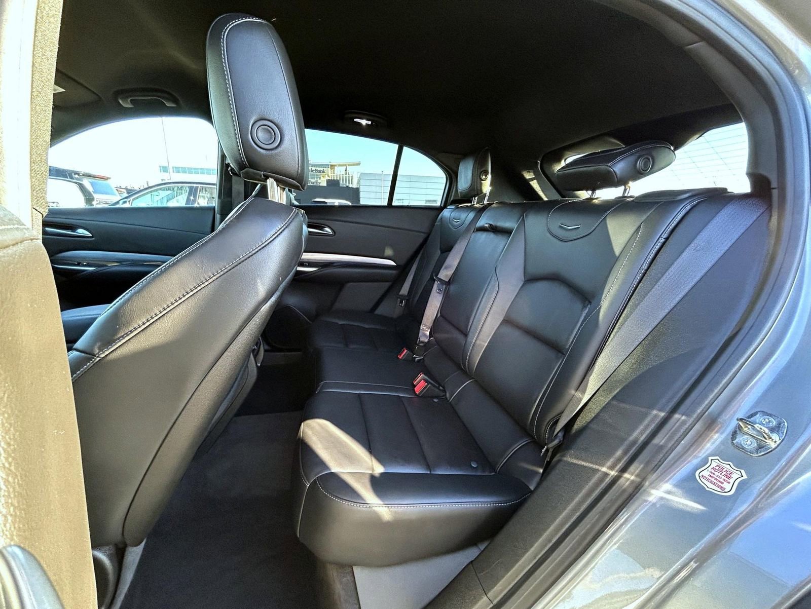 Used 2024 Cadillac XT4 Premium Luxury image 19