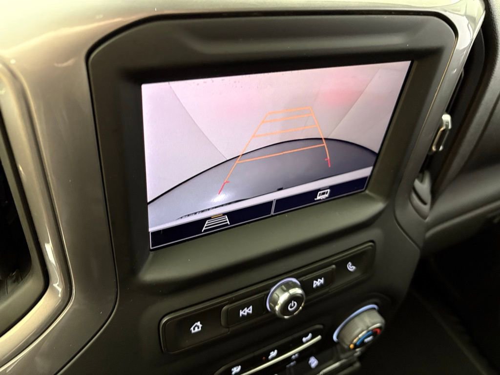 Used 2024 Chevrolet Silverado 1500 Custom Trail Boss w/ LPO, Dark Essentials Package image 33