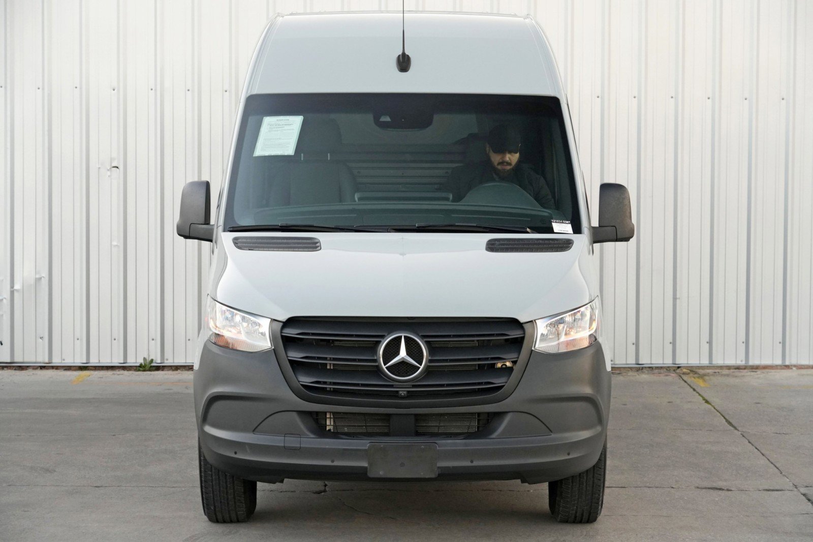 Used 2023 Mercedes-Benz Sprinter 2500 w/ Acoustic Package image 36