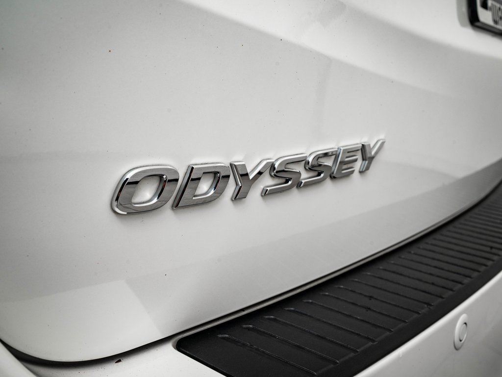 Used 2018 Honda Odyssey Elite image 16