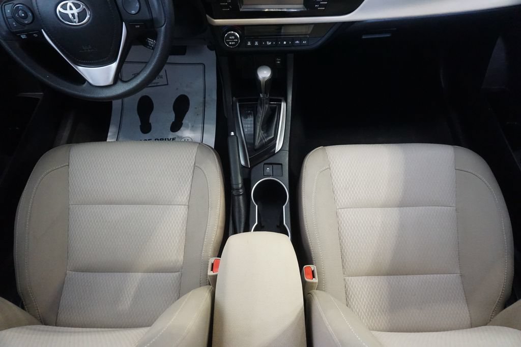 Used 2015 Toyota Corolla LE FWD image 27