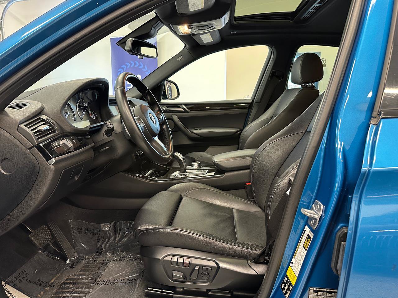 Used 2017 BMW X4 M40i AWD/4WD image 19