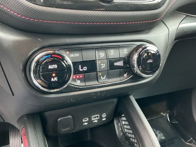 Used 2023 Chevrolet TrailBlazer RS w/ Convenience Package AWD/4WD image 22