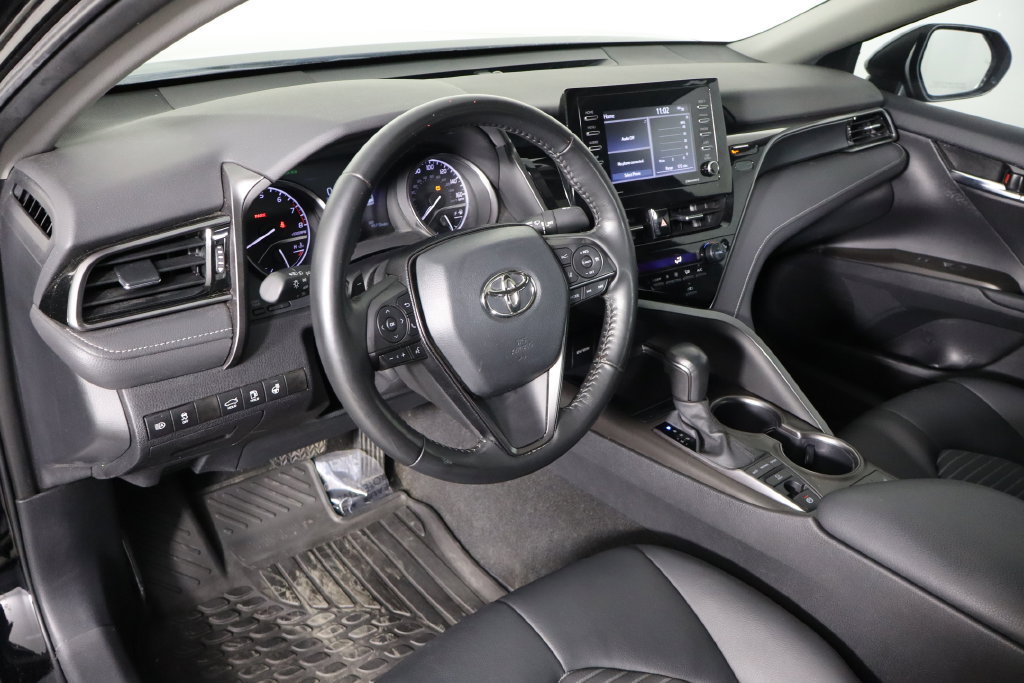 Used 2023 Toyota Camry SE w/ Cold Weather Package AWD/4WD image 27