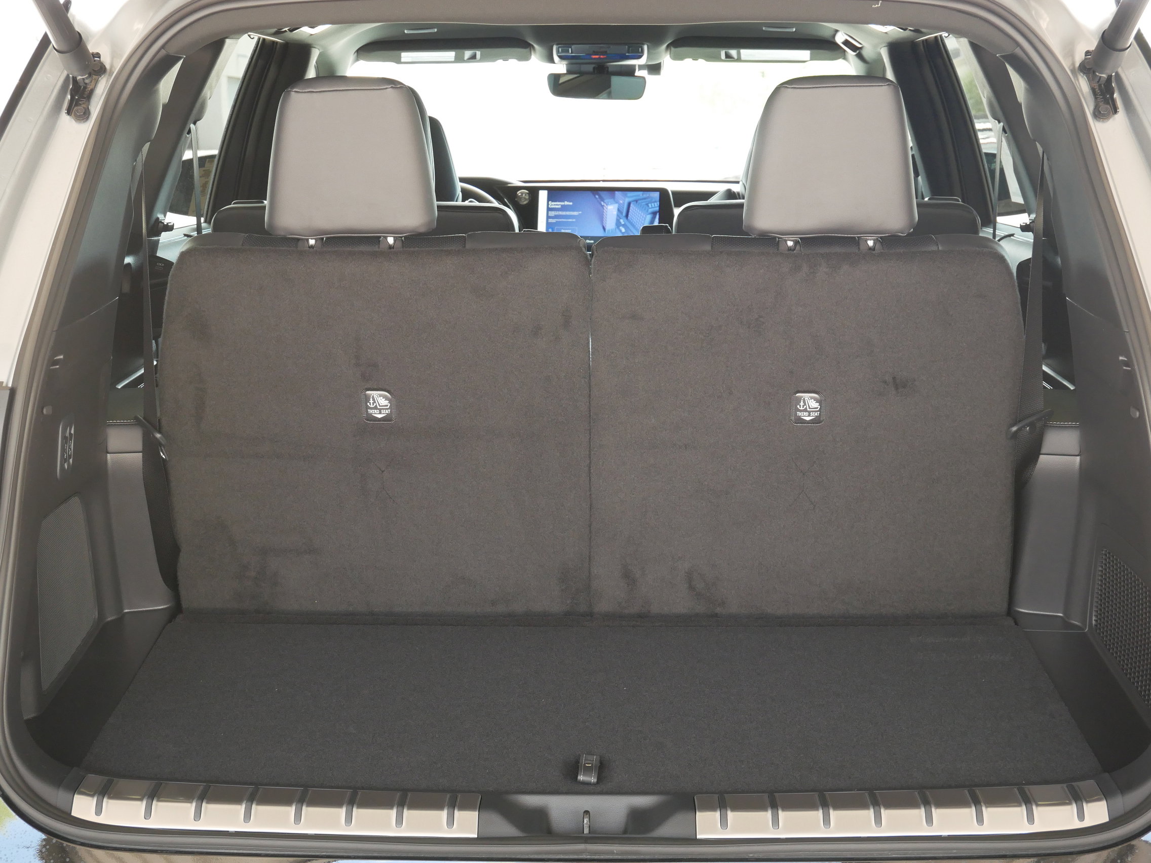 New 2026 Lexus TX 500h AWD image 15