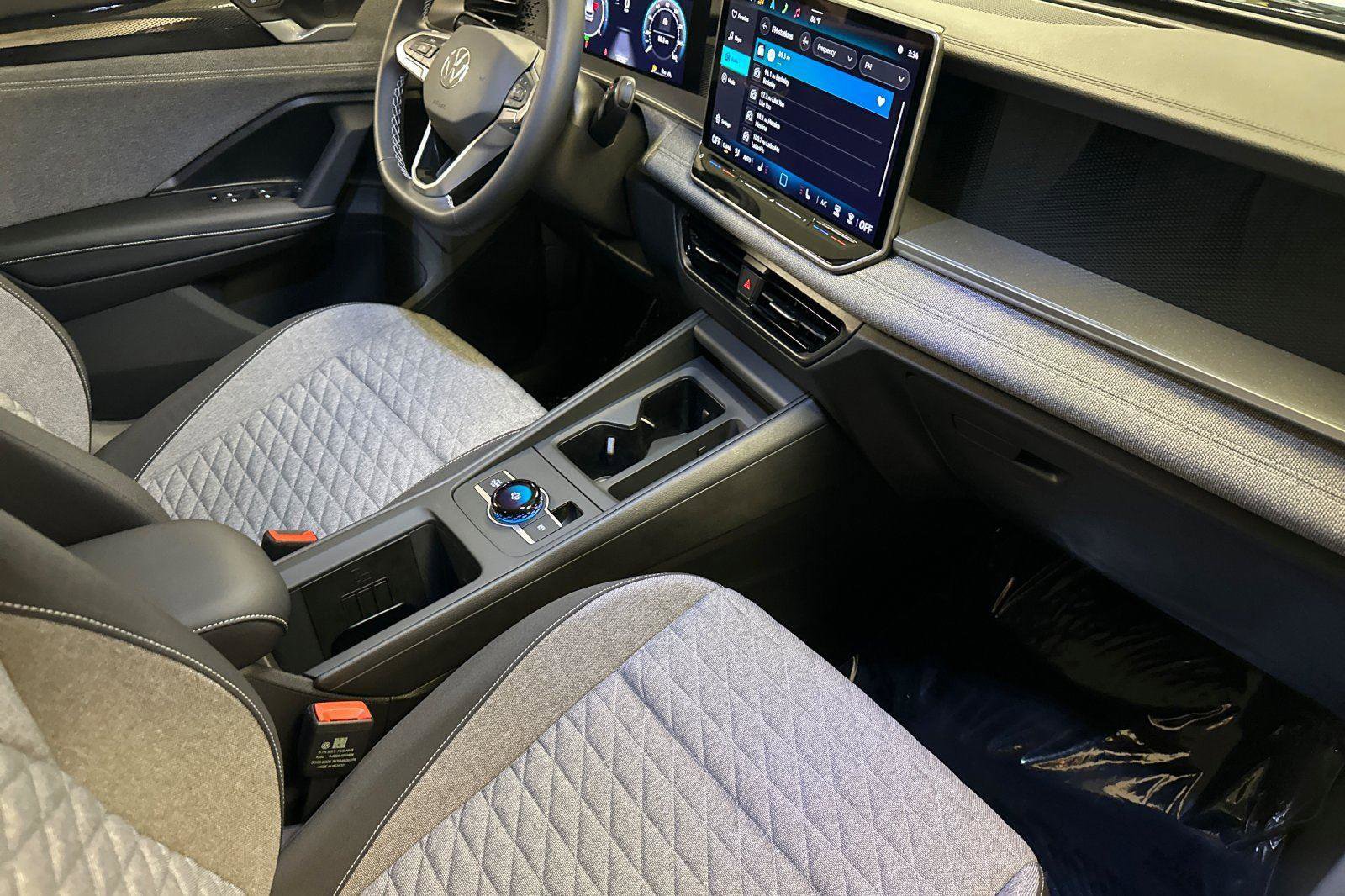 New 2025 Volkswagen Tiguan S image 15