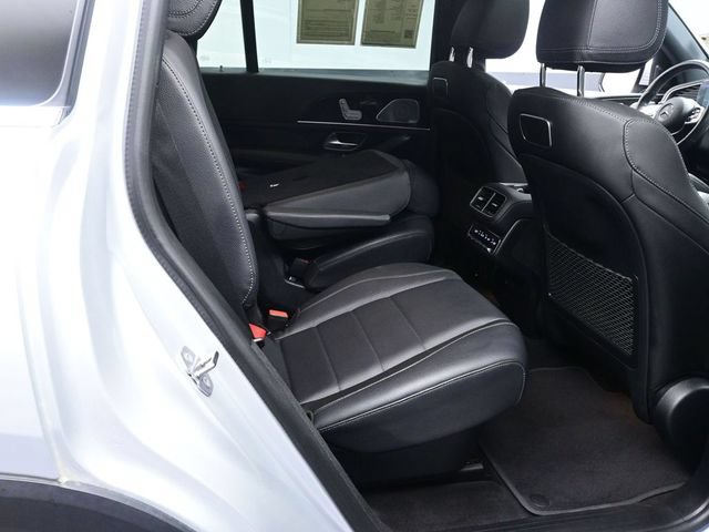 Used 2020 Mercedes-Benz GLS 450 4MATIC image 28