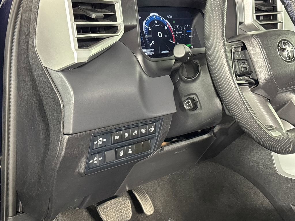 Used 2025 Toyota Tundra Platinum image 12
