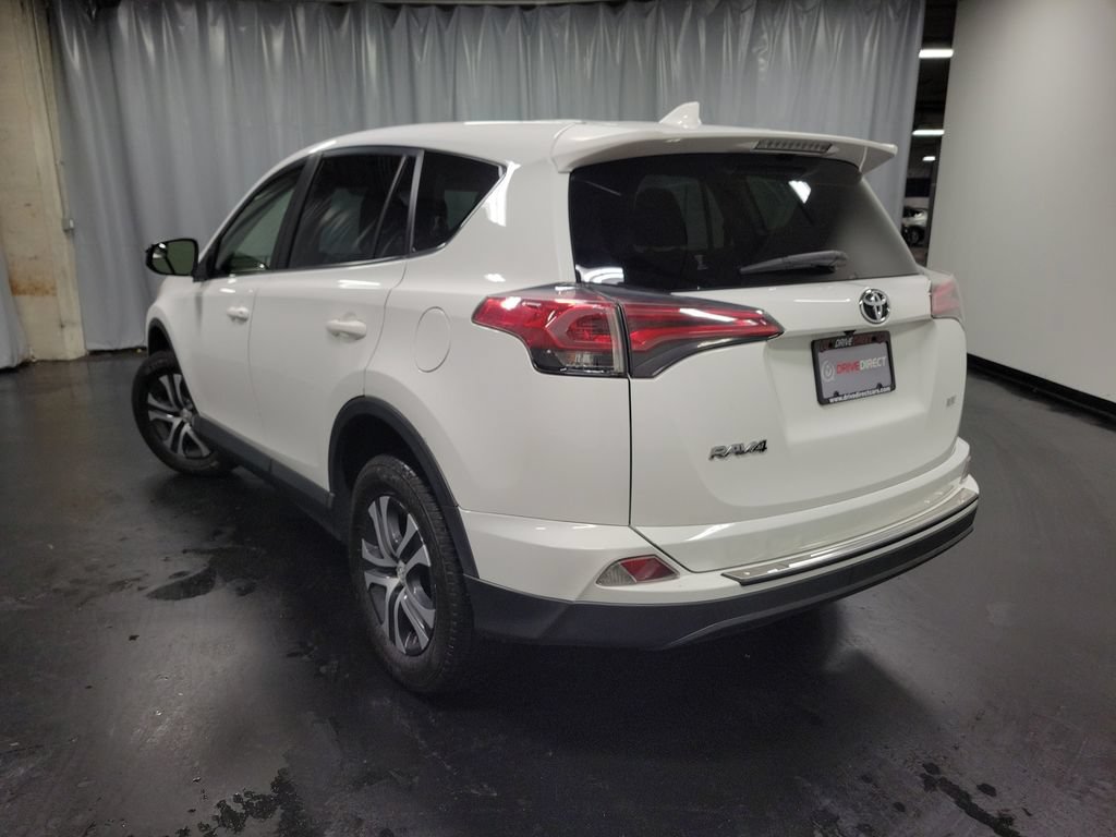 Used 2018 Toyota RAV4 LE w/ All Weather Liner Package FWD image 6
