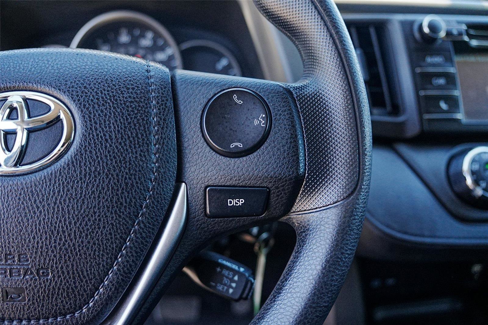 Used 2016 Toyota RAV4 LE image 15