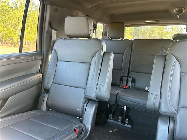 Used 2022 Chevrolet Suburban LT image 27