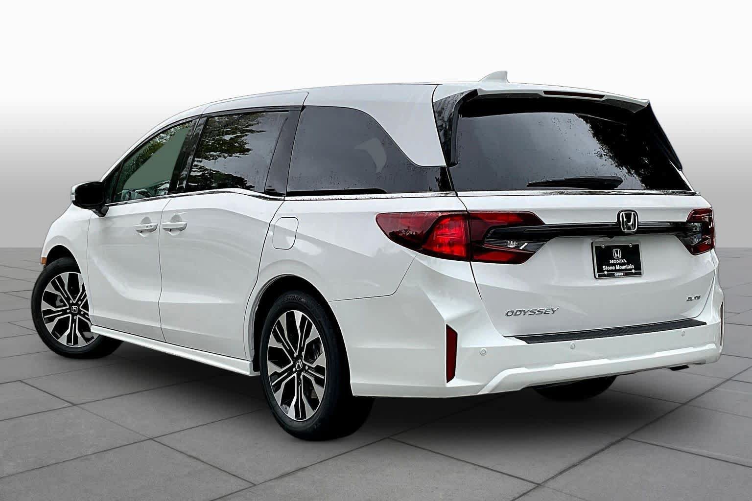 New 2027 Honda Odyssey Elite image 12