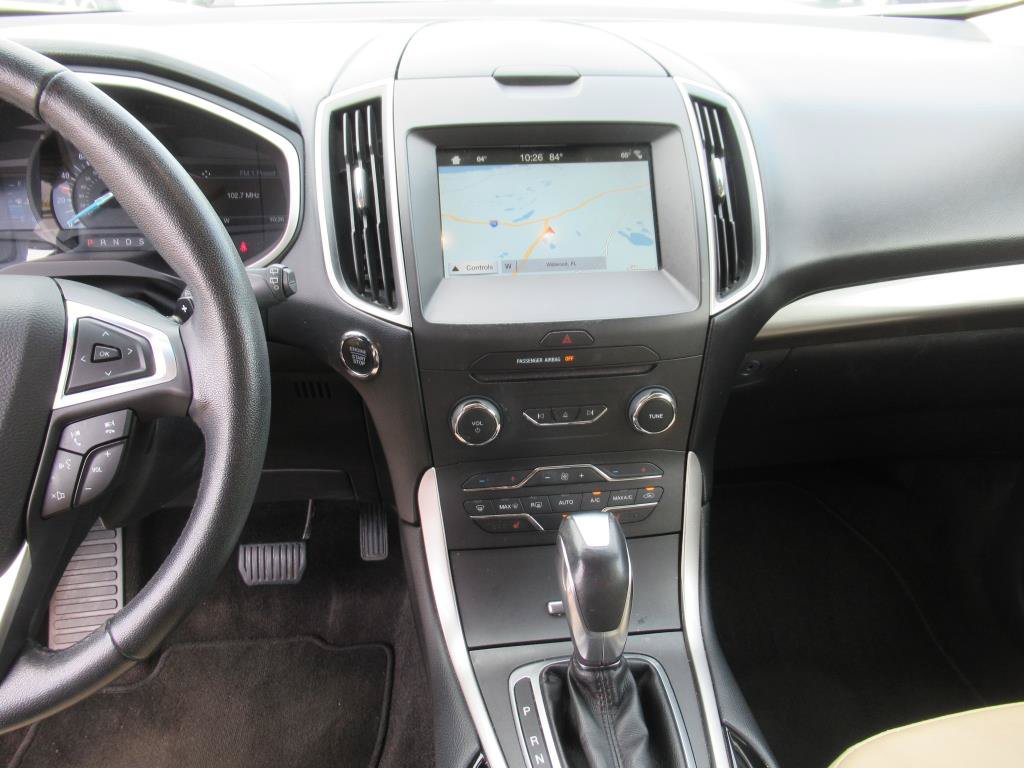 Used 2018 Ford Edge SEL w/ Equipment Group 201A FWD image 23