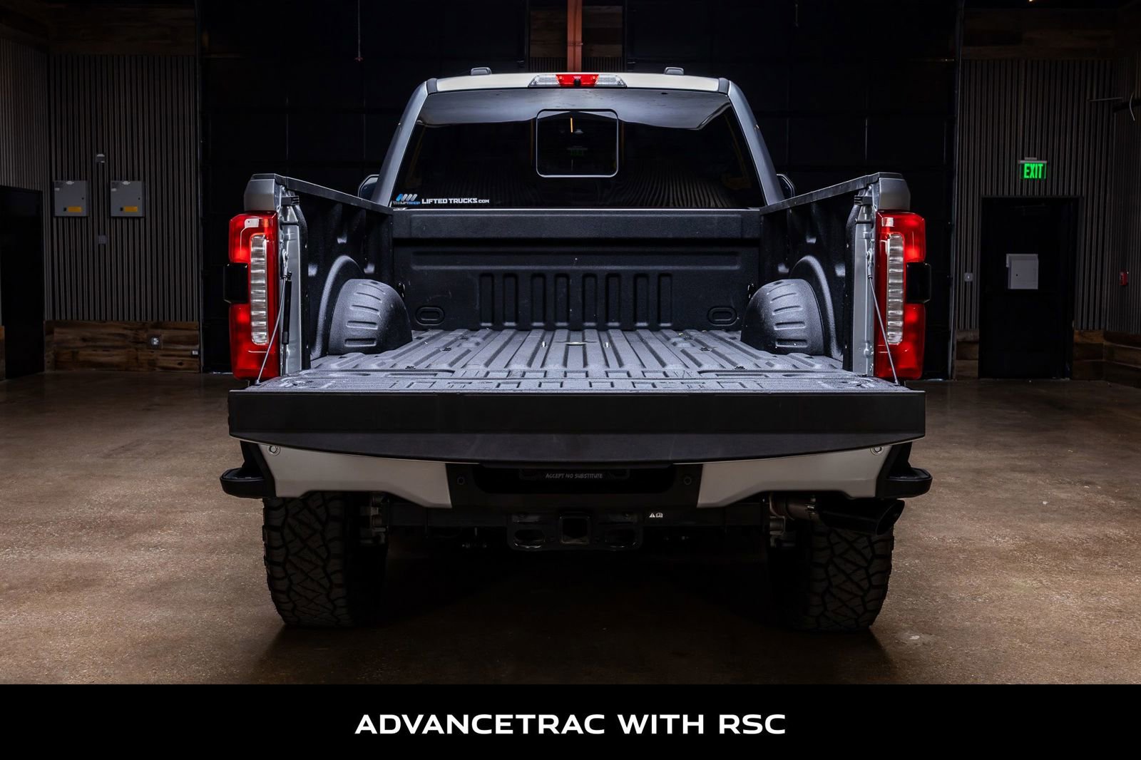 Used 2024 Ford F250 XL w/ STX Appearance Package image 9