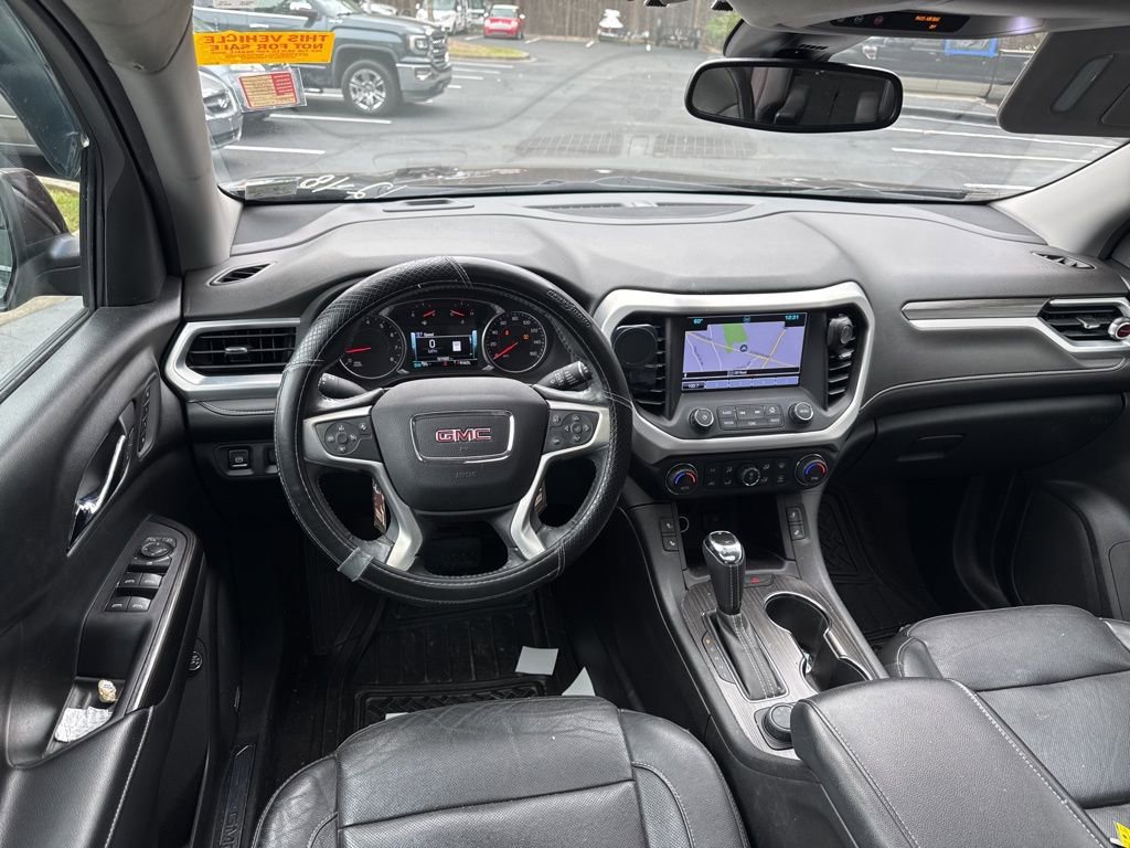 Used 2018 GMC Acadia SLT image 2