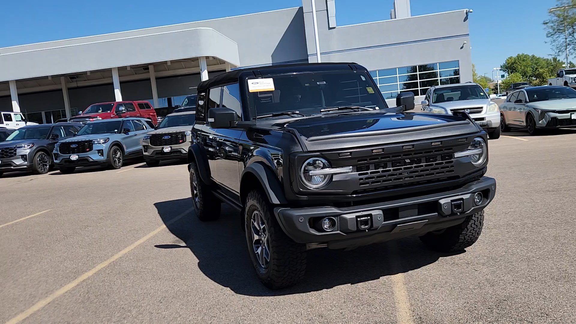 Used 2023 Ford Bronco Badlands AWD/4WD image 7