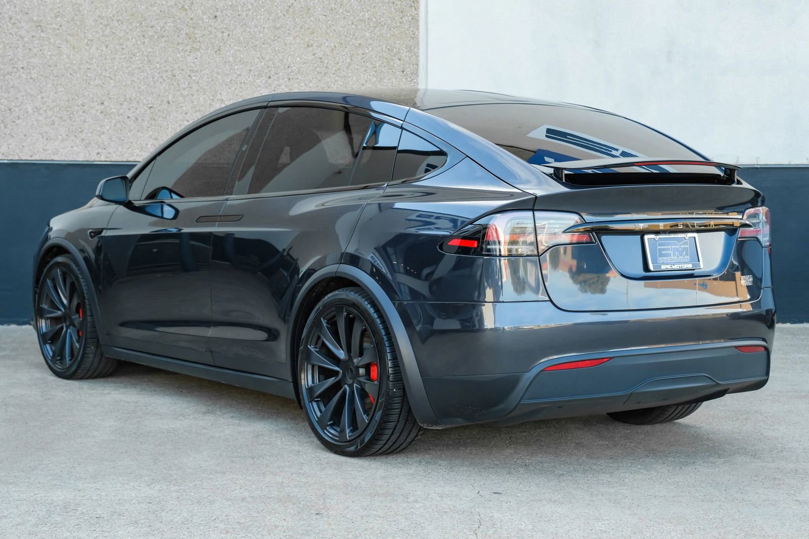 Used 2023 Tesla Model X Plaid image 13
