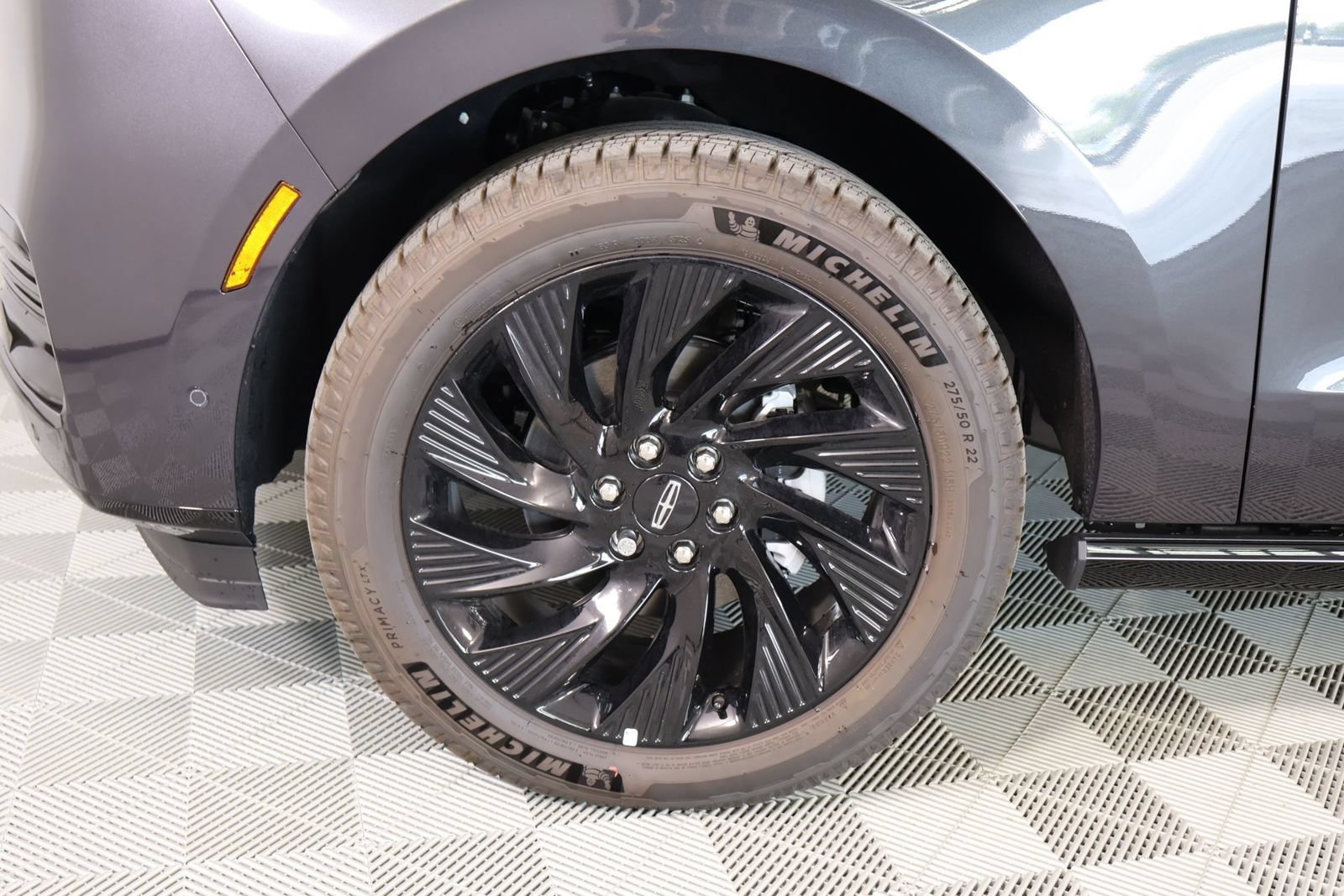 New 2025 Lincoln Navigator Reserve w/ Jet Appearance Package AWD/4WD image 20