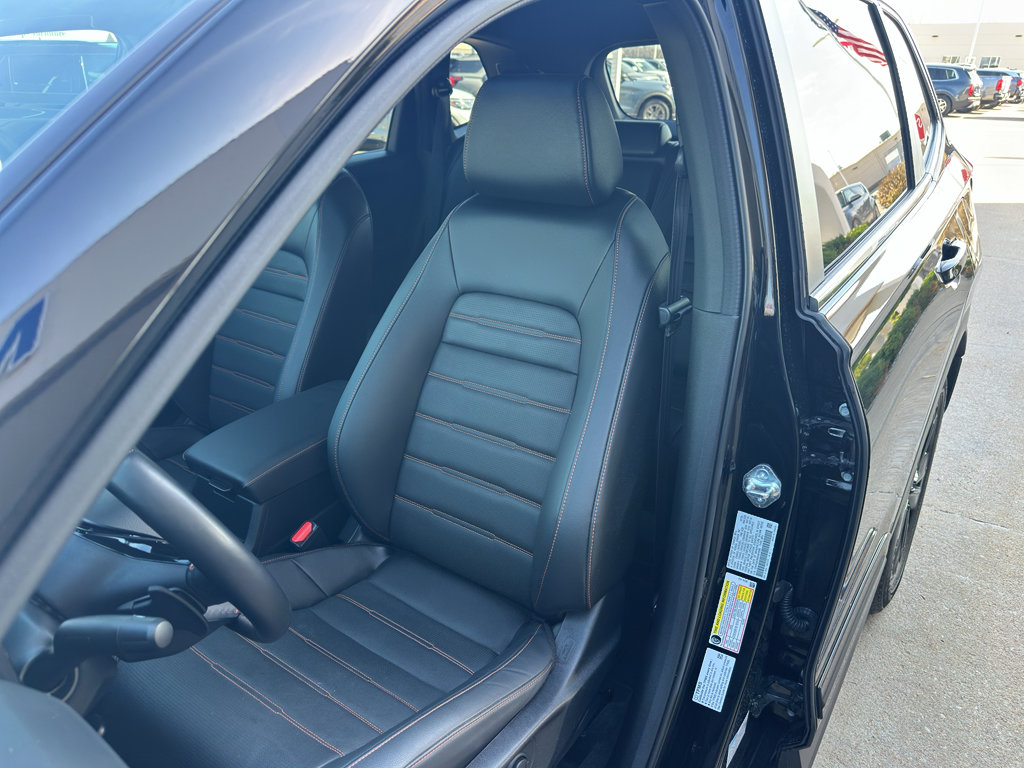 Used 2025 Honda CR-V Sport Touring image 29