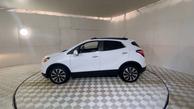 Used 2021 Buick Encore Preferred w/ Safety Package II image 8