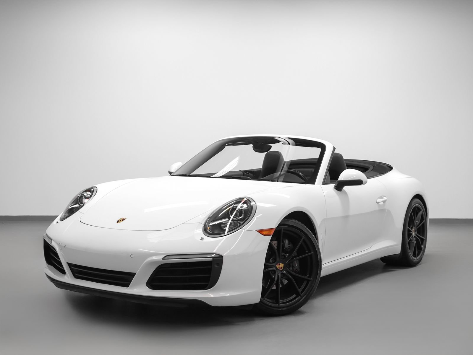 Used 2017 Porsche 911 Carrera RWD image 1
