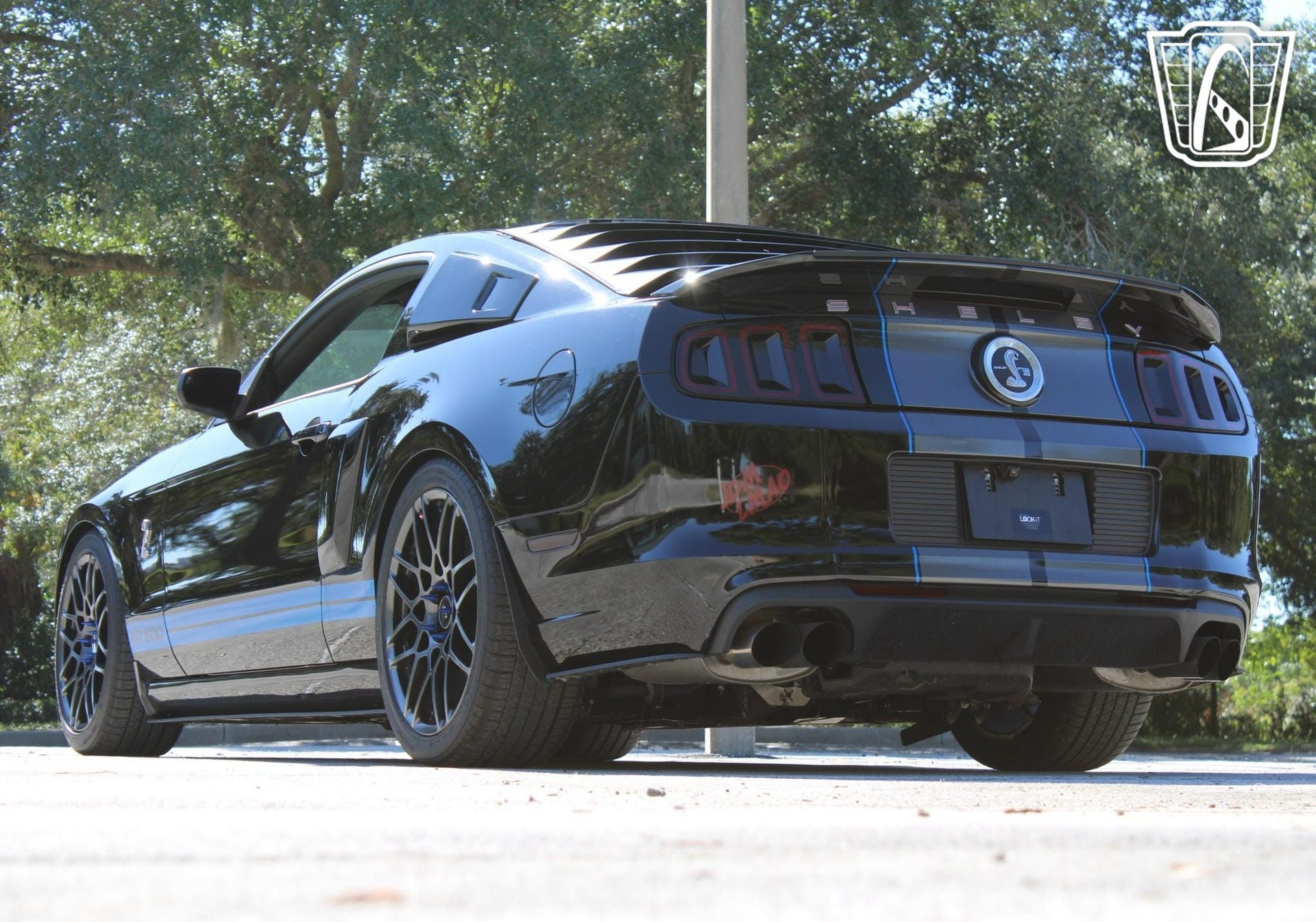 Used 2013 Ford Mustang Shelby GT500 RWD image 7