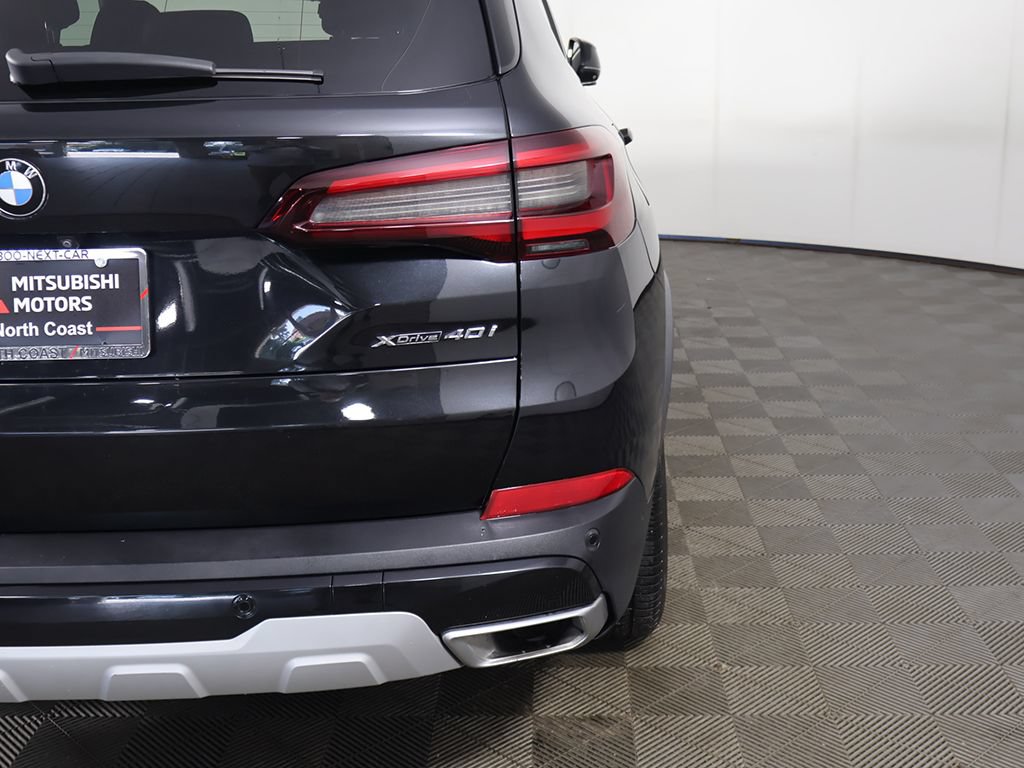 Used 2021 BMW X5 xDrive40i w/ Convenience Package AWD/4WD image 17