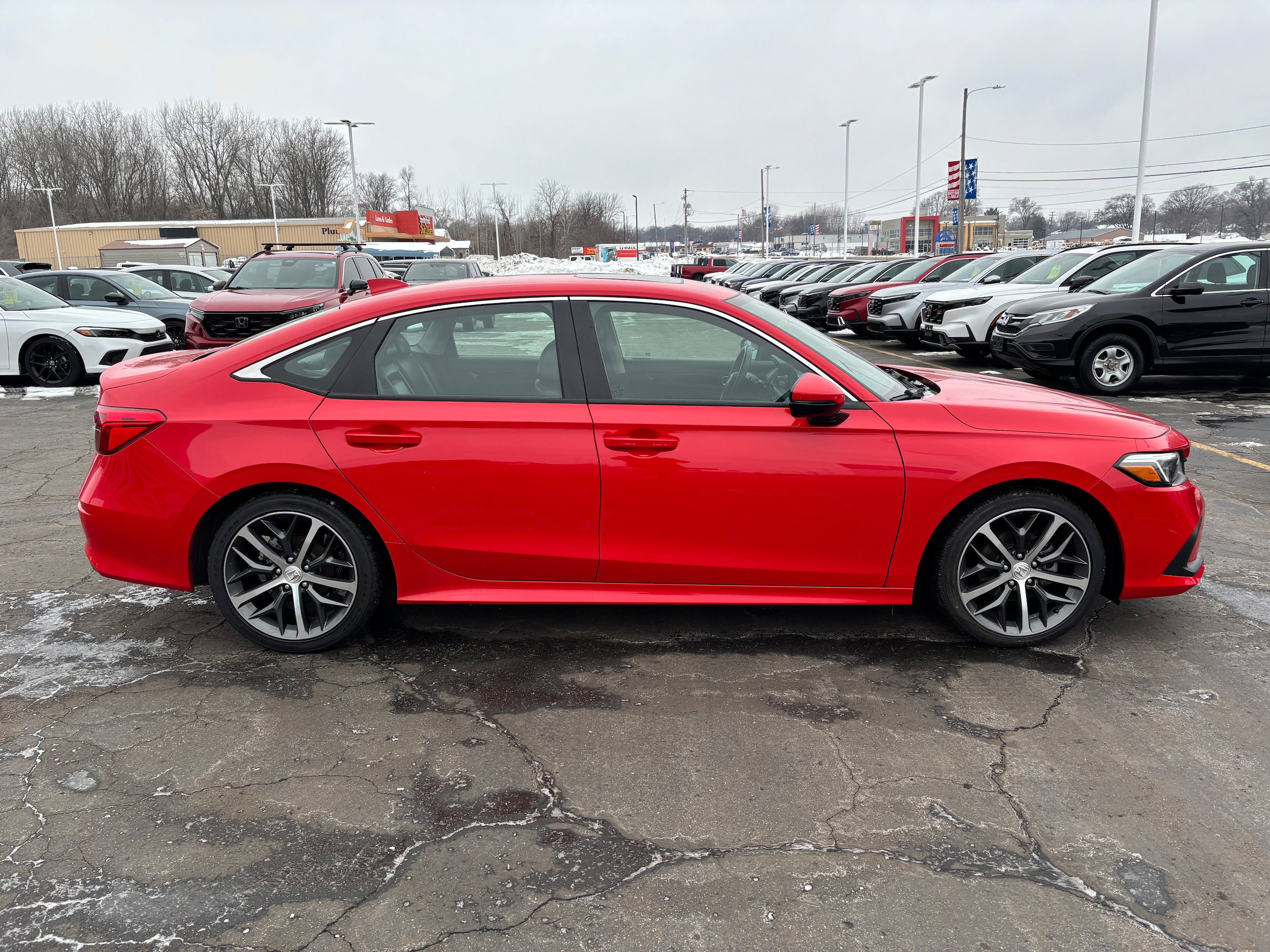 Used 2024 Honda Civic Touring image 5