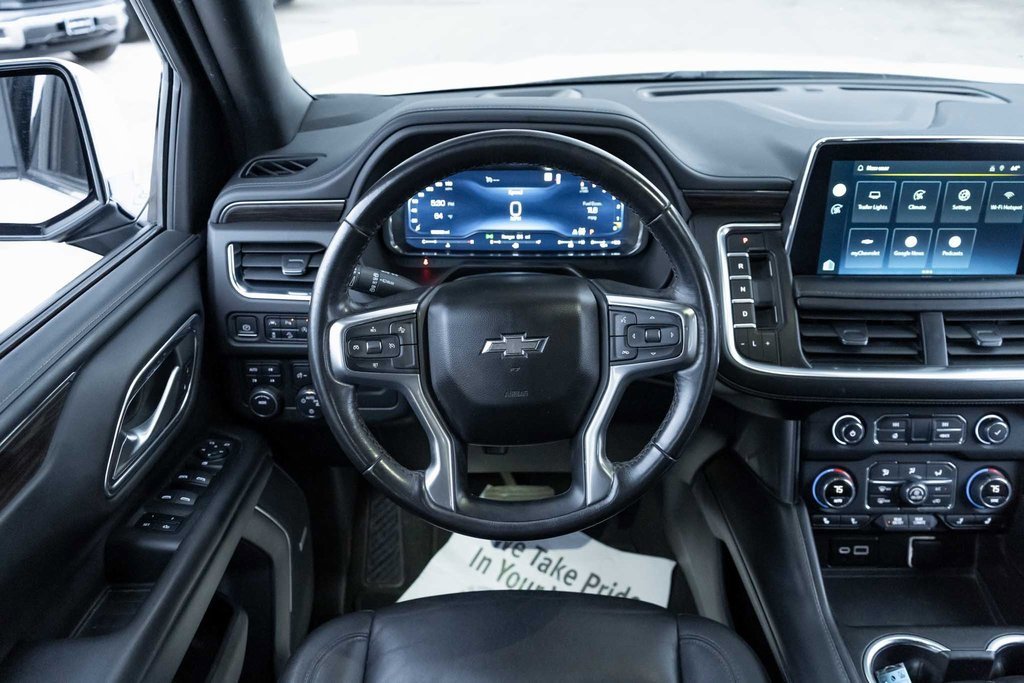 Used 2022 Chevrolet Suburban Z71 image 15