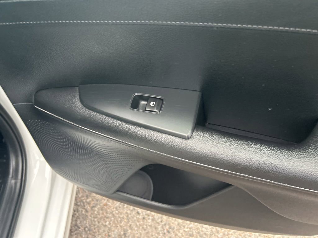 Used 2019 Kia Forte S w/ S Premium Package image 26