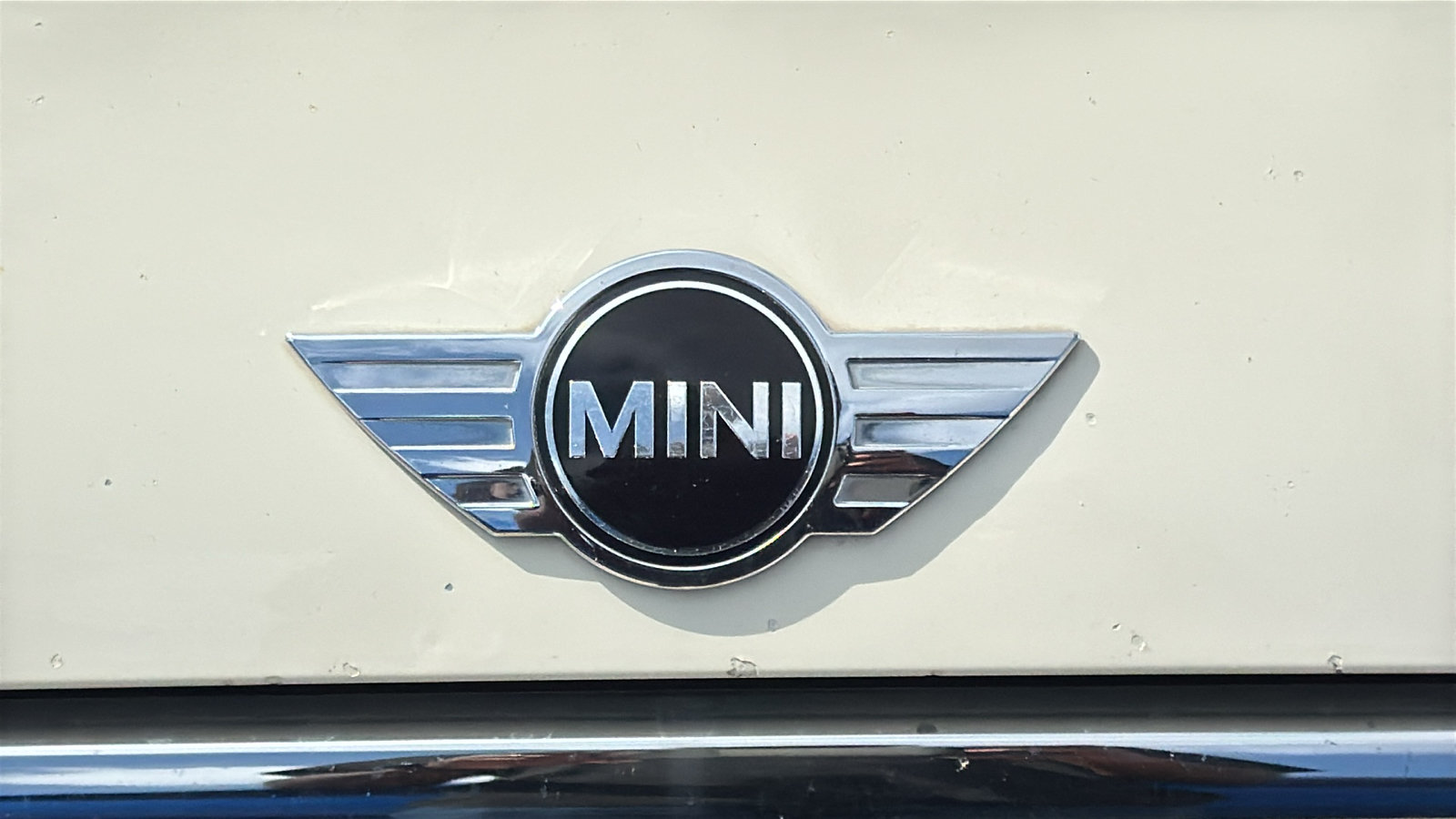 Used 2016 MINI Cooper 2-Door Hardtop FWD image 8