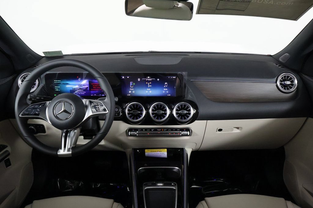 New 2026 Mercedes-Benz GLA 250 image 4