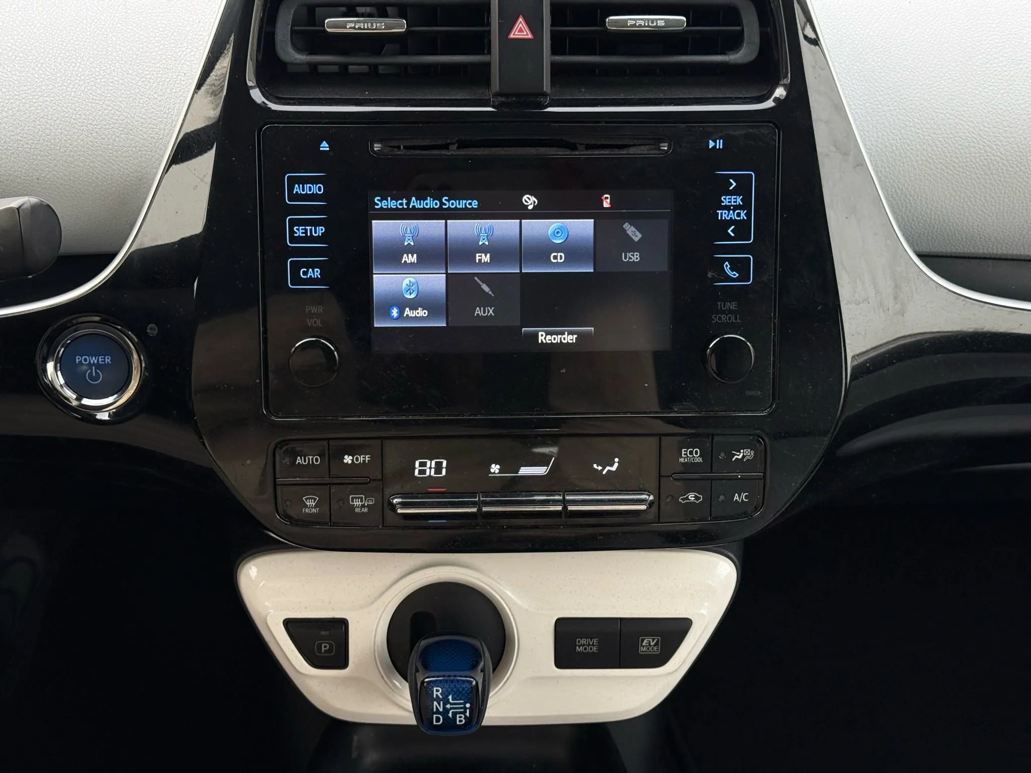 Used 2018 Toyota Prius Two image 35