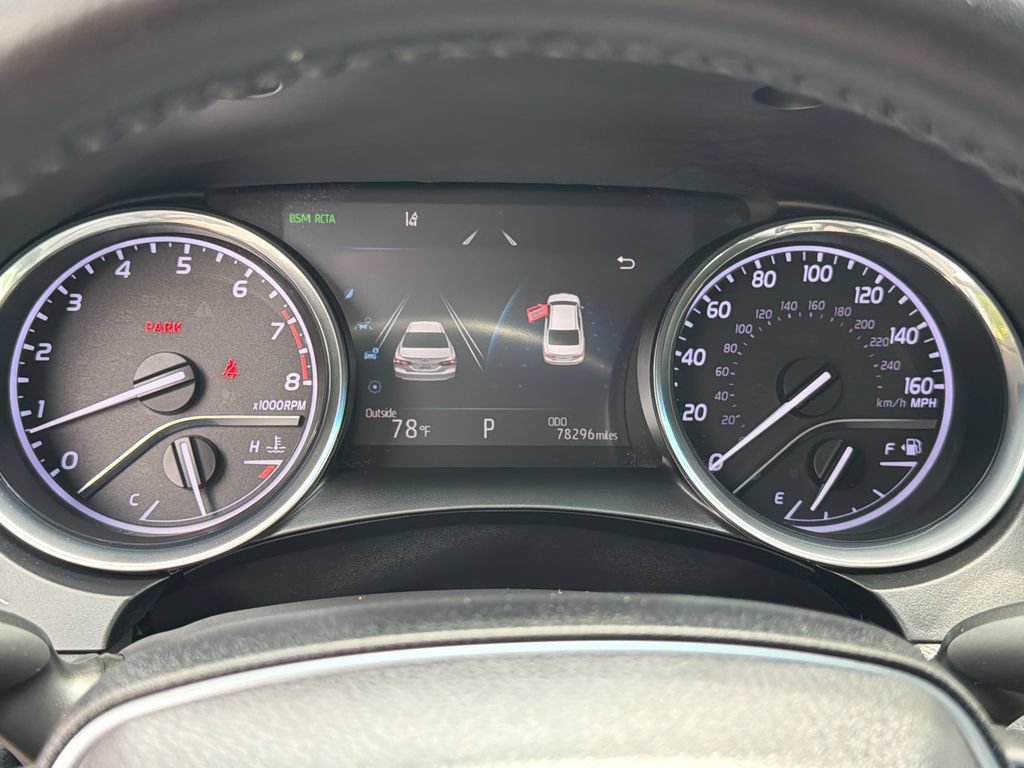 Used 2018 Toyota Camry XLE FWD image 23