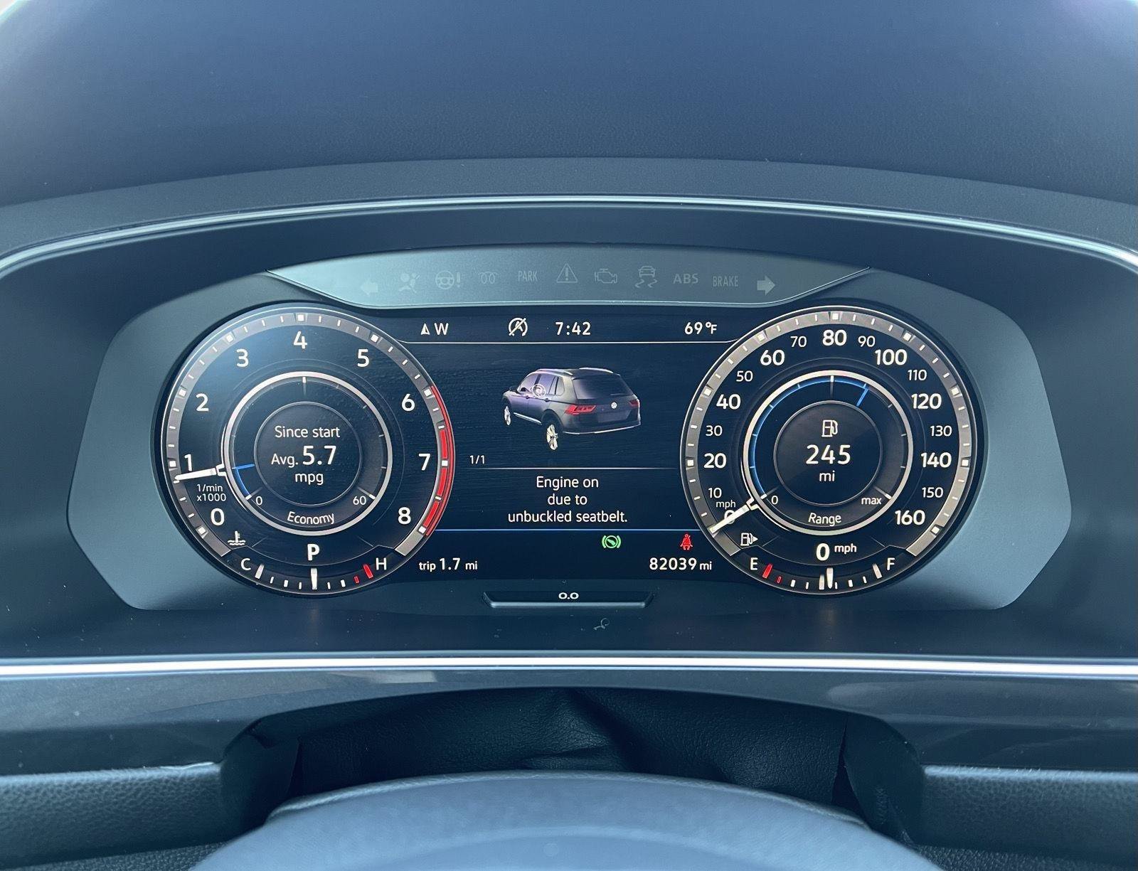 Used 2018 Volkswagen Tiguan SEL Premium AWD/4WD image 7