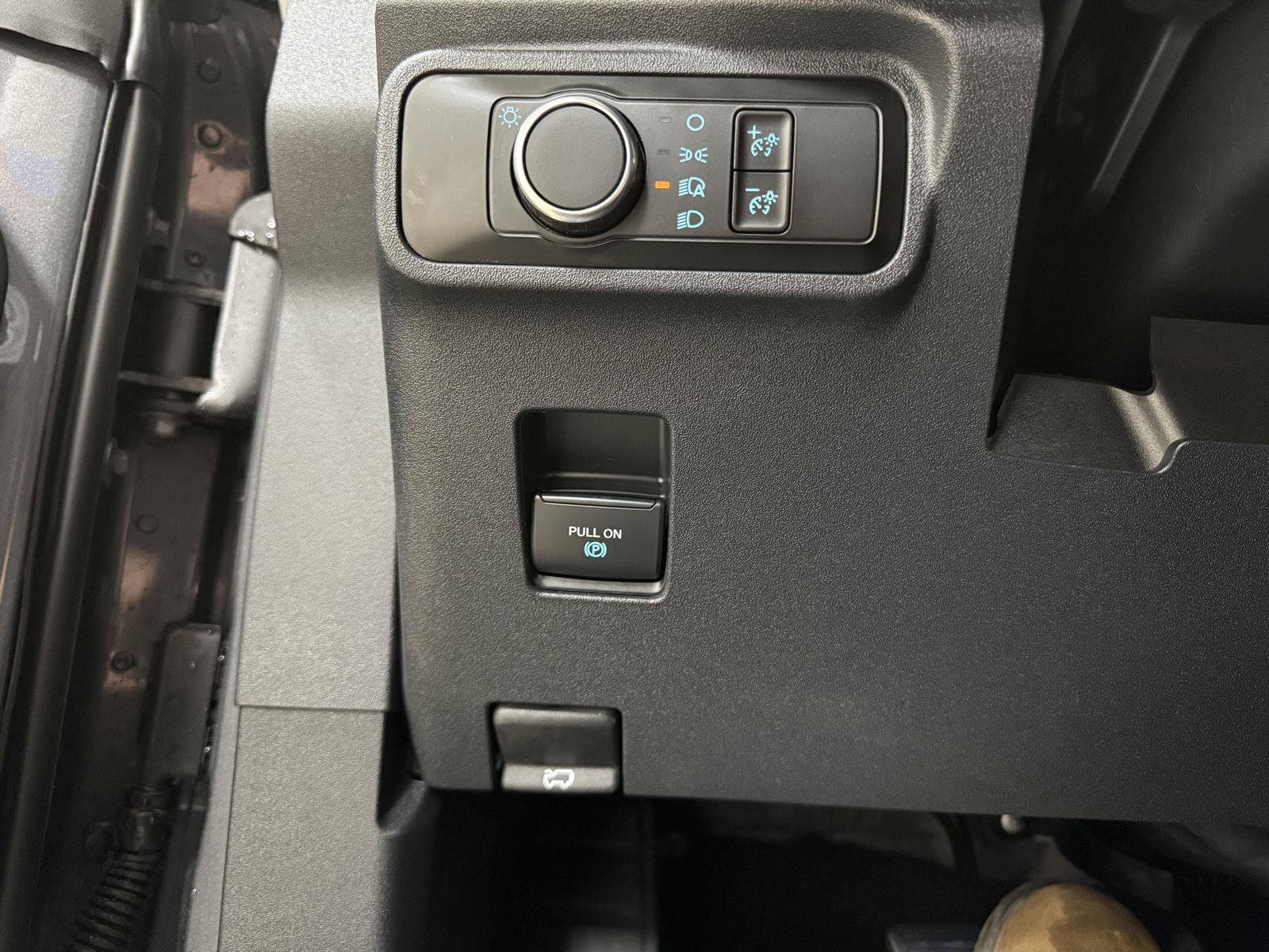 Used 2025 Ford Bronco Big Bend AWD/4WD image 11