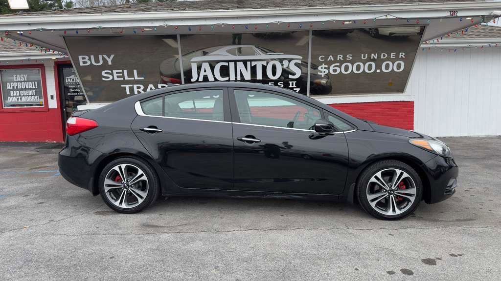 Used 2015 Kia Forte EX w/ UVO Package W/17" Alloys image 4