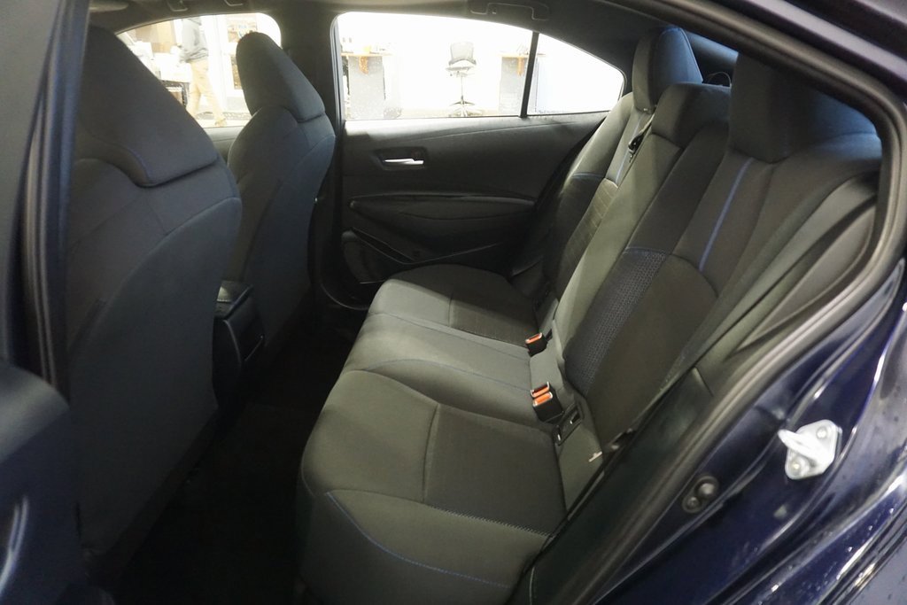 Certified 2022 Toyota Corolla SE w/ SE Premium Package image 19