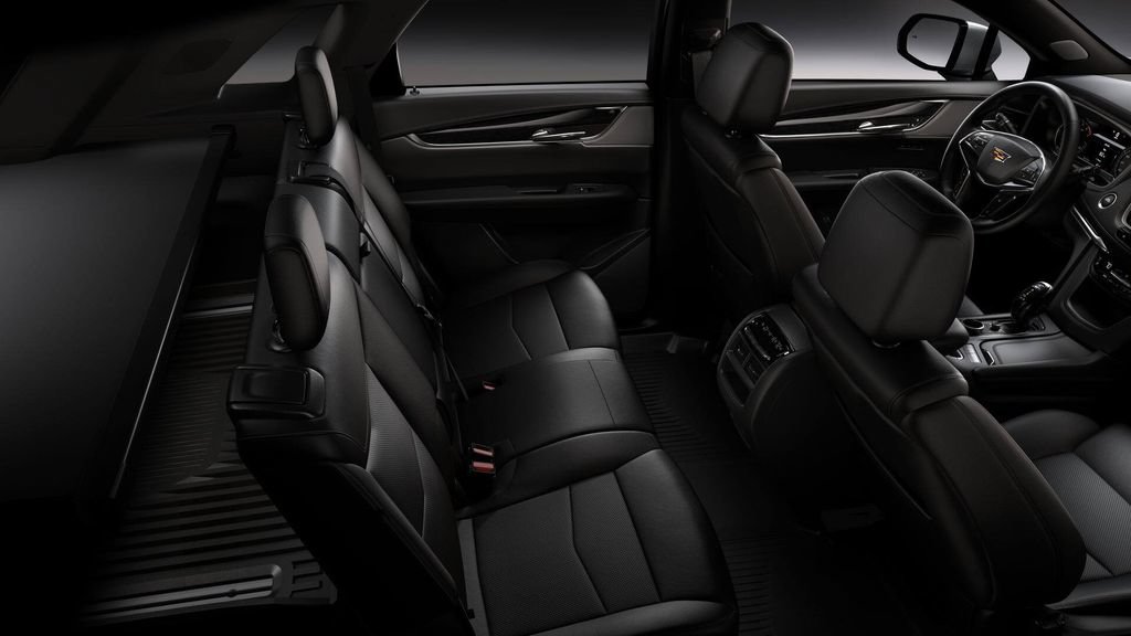 New 2025 Cadillac XT5 Premium Luxury w/ LPO, Floor Liner Package AWD/4WD image 56